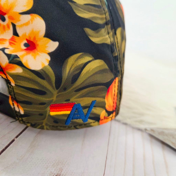 Aviator Nation Black Tropical Hibiscus Floral Snapback Hat AV patch NWOT - Picture 5 of 5